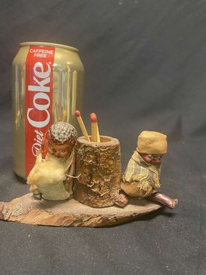 Black Americana Match Holder
Keywords: Black Americana;Antique;Collectable;Match Holder;eldred;allcpgphotos