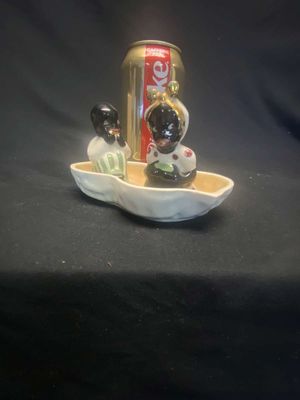 Antique Black Americana Porcelain Boy & Girl Salt & Pepper Shakers Sitting in a Peanut Tray
Keywords: Black Americana;Antique;Collectable;Salt & Pepper Shakers;eldred;allcpgphotos