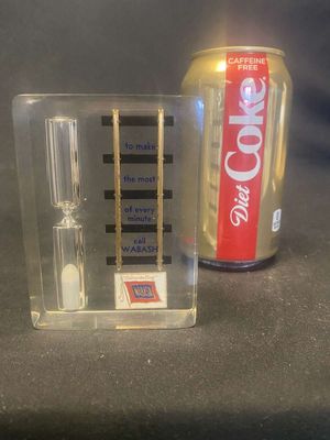 Antique Railroad Collectable - Wabash Railroad Advertisement Hour Glass Paperweight
Keywords: Antique;Collectable;Paperweight;R.R. Memorabilia;eldred;allcpgphotos