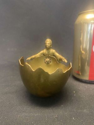 Antique Black Americana Brass Black Man Blackamoor Egg
Keywords: Black Americana;Antique;Collectable;Blackamoor;eldred;allcpgphotos