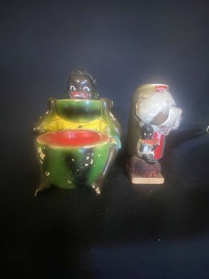 Antique Black Americana Chalkware Watermelon Boy Match Holder & Souvenir Pin Cushion
Keywords: Black Americana;Antique;Collectable;Chalkware;Watermelon Boy;Pin Cushion;eldred;allcpgphotos