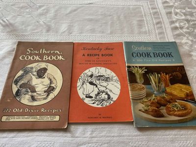 Southern Cookbook Kentucky Fare, Southern Cookbook & Southern Cookbook 322 Old Dixie Recipes - Mammy Recipes Booklets
Keywords: Antique;Vintage;Black Americana;Recipes;Southern Cusine;Mammy;eldred;allcpgphotos