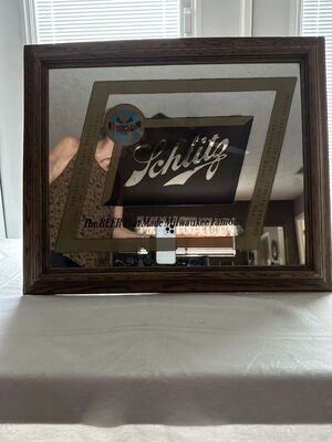 Vintage Schlitz Beer Advertising Mirror
Keywords: Vintage;Schlitz Beer;Advertising Mirror;eldred;allcpgphotos